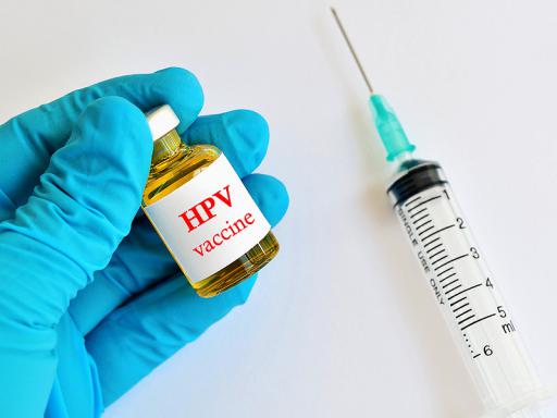 Вакцинация против вируса папилломы человека с целью профилактики рака шейки матки